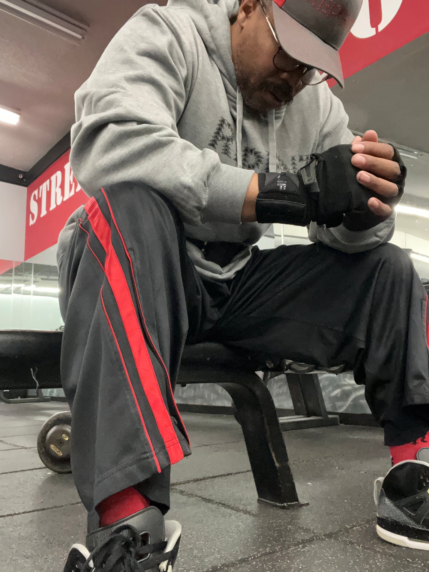 Silent Reign Hoodie – Heather Gray