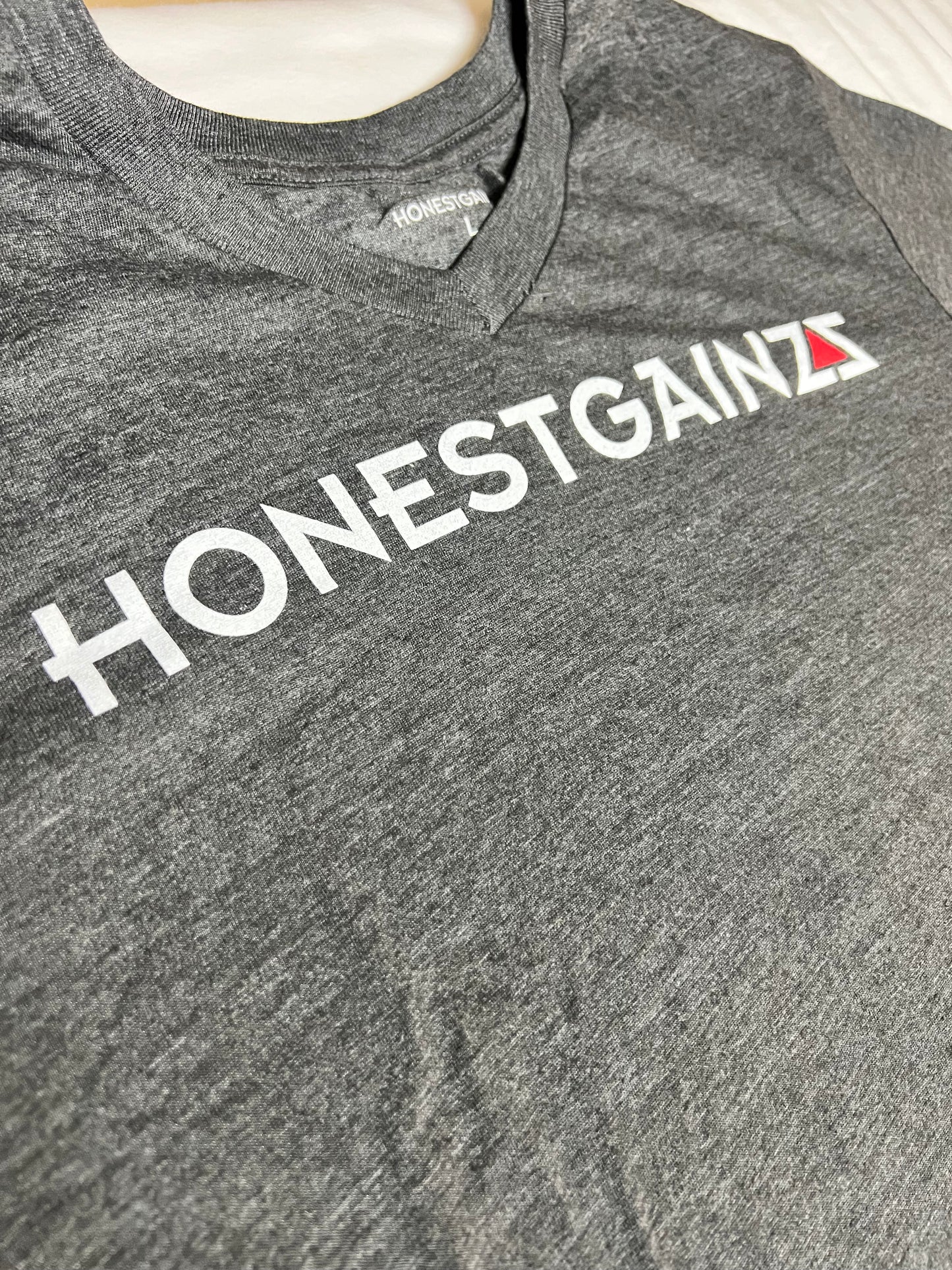 Honestgainzz™ Men's Heathered Charcoal Very Important Tee V-Neck