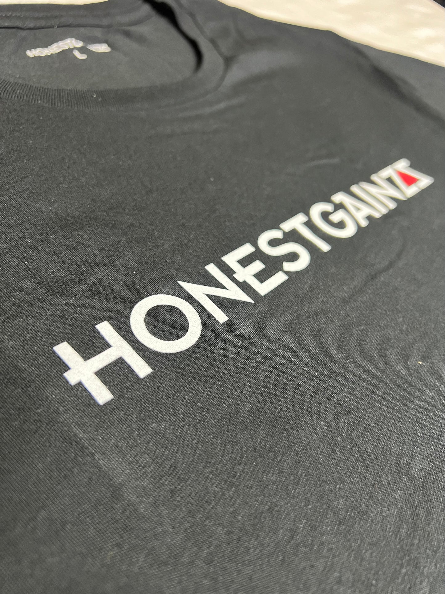 Honestgainzz™ Black Tee