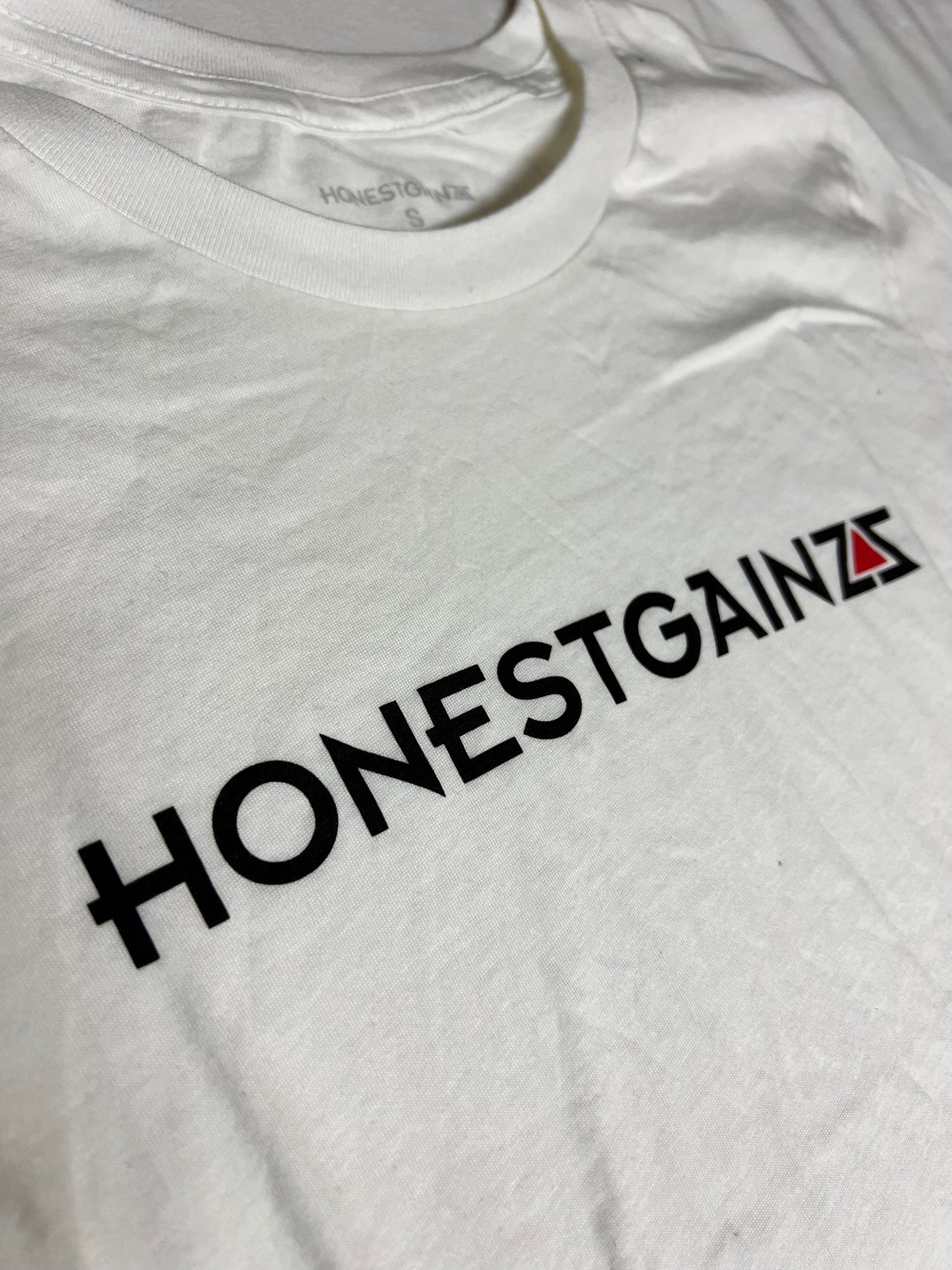 Honestgainzz™ Pearly White Women's Tee