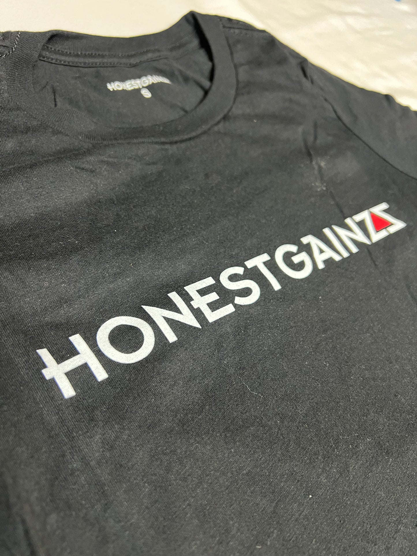 Honestgainzz™ Black Women's Tee